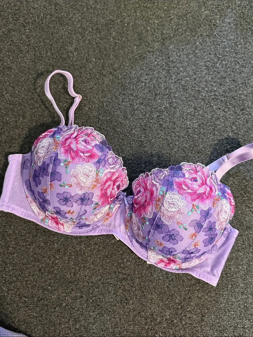 Floral Lace Underwire Bra in Lavender